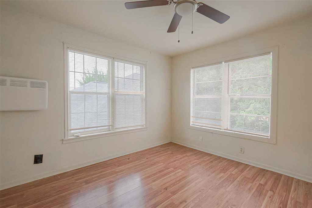 The living area is where comfort and coziness awaits. Featuring wide windows to allow natural sunlight.