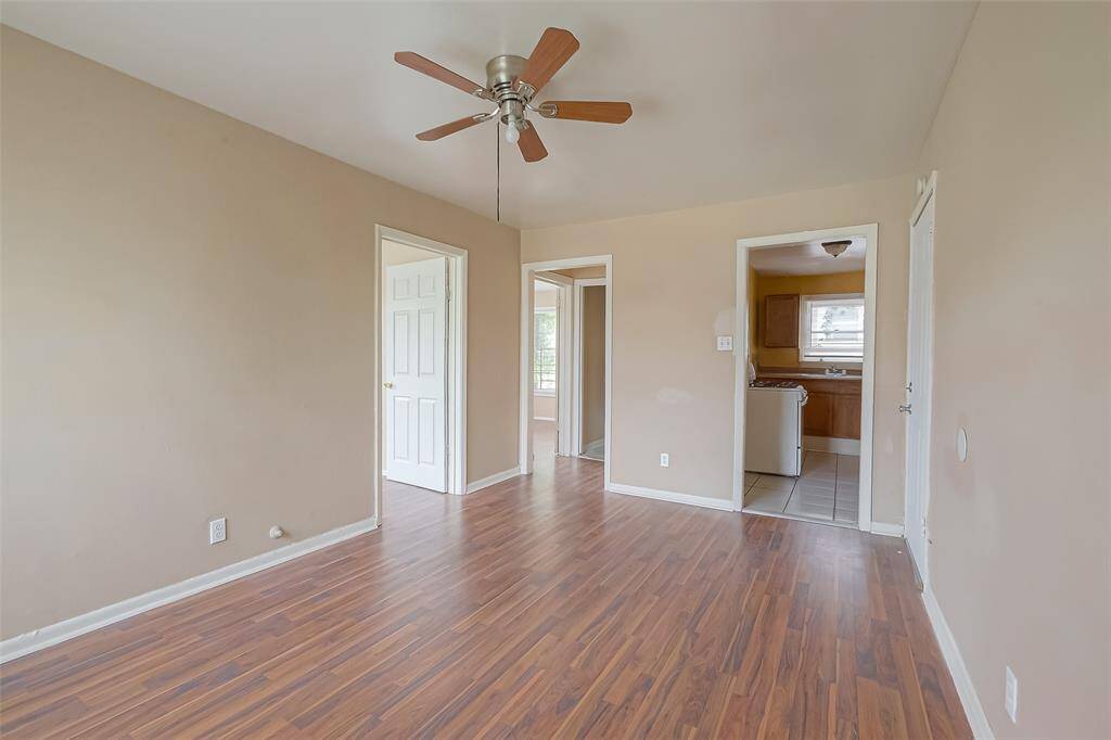 This lovely living room is a great space to gather with your friends and family or enjoy a quiet, peaceful evening at home with your favorite person.