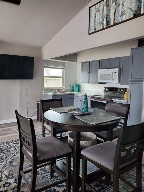 Unit 1 -wall mounted television