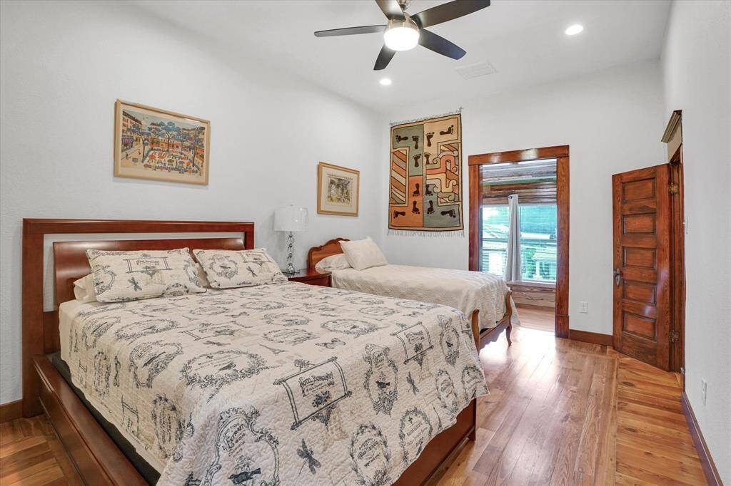 Bed room #4 with en-suite full bath w/ walk-in shower.  Available floor space: 12'X13' (Appx 156 sqft). Small closet also.