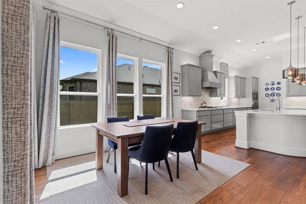 Open Plan Kitchen/ Dining area