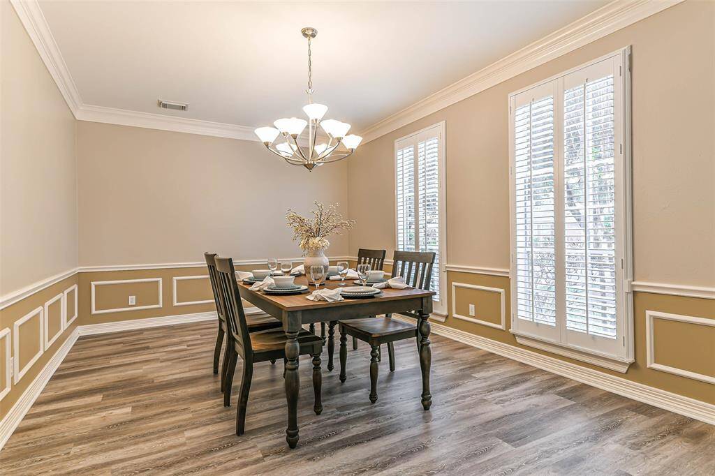 formal dining off entryway