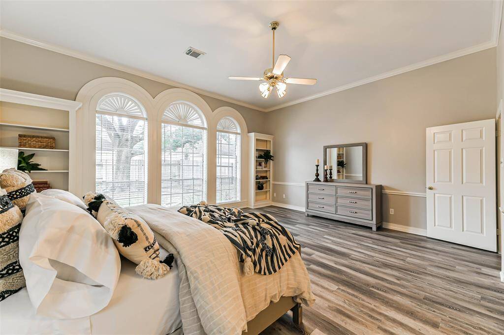 ample room for sitting area