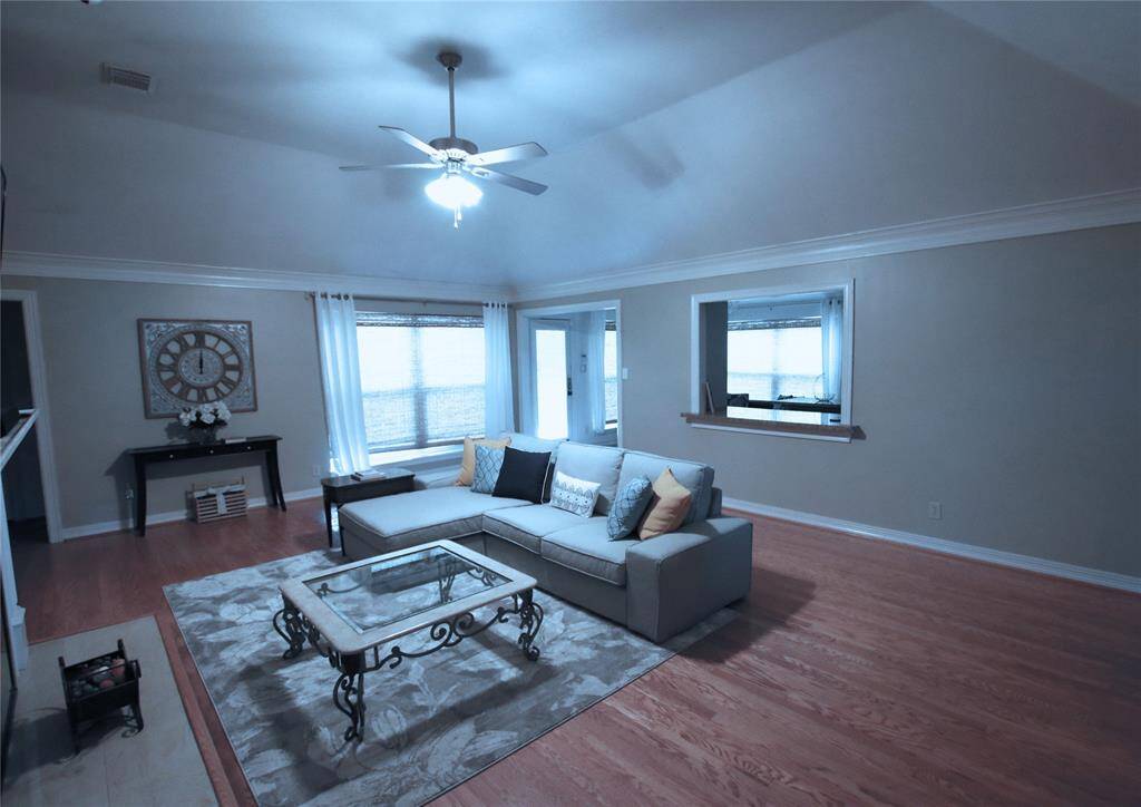 Living Room 3