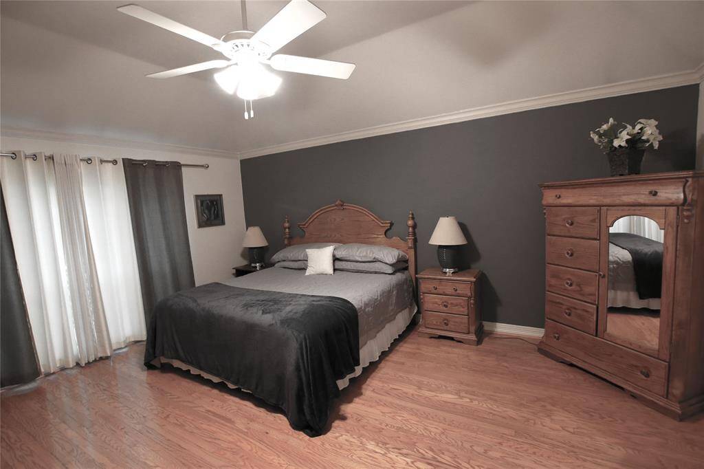 Master Room 1