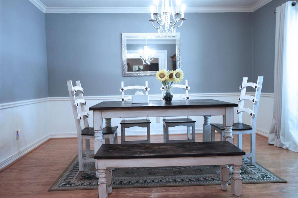 Dinning Room 2