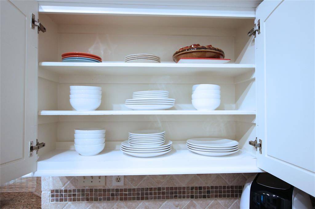 Kitchen 7