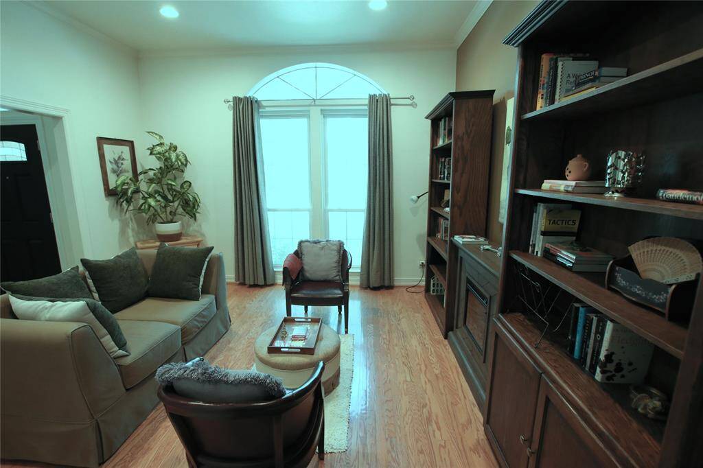 Family Room 2