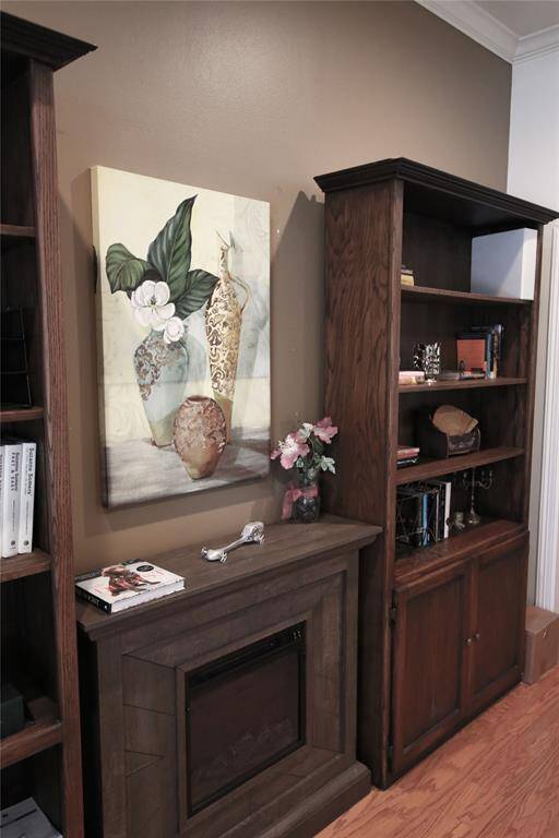 Family Room 6