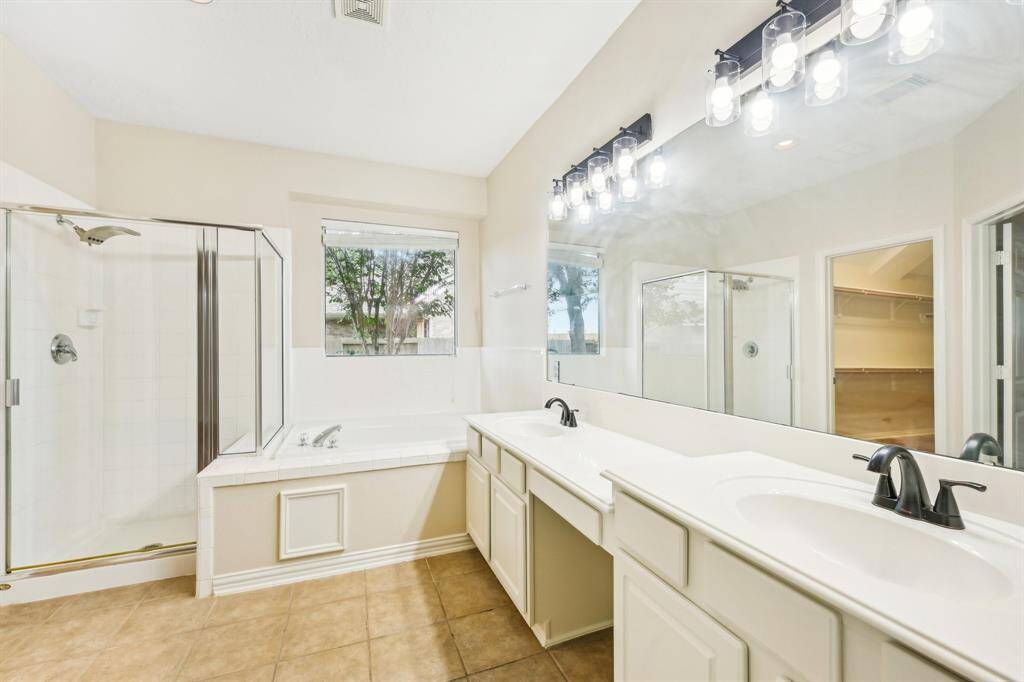Primary bath