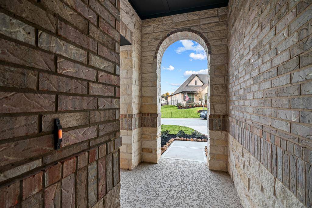 Welcome to The Bluffwood by David Weekley Homes. Move-In-Ready Now!
