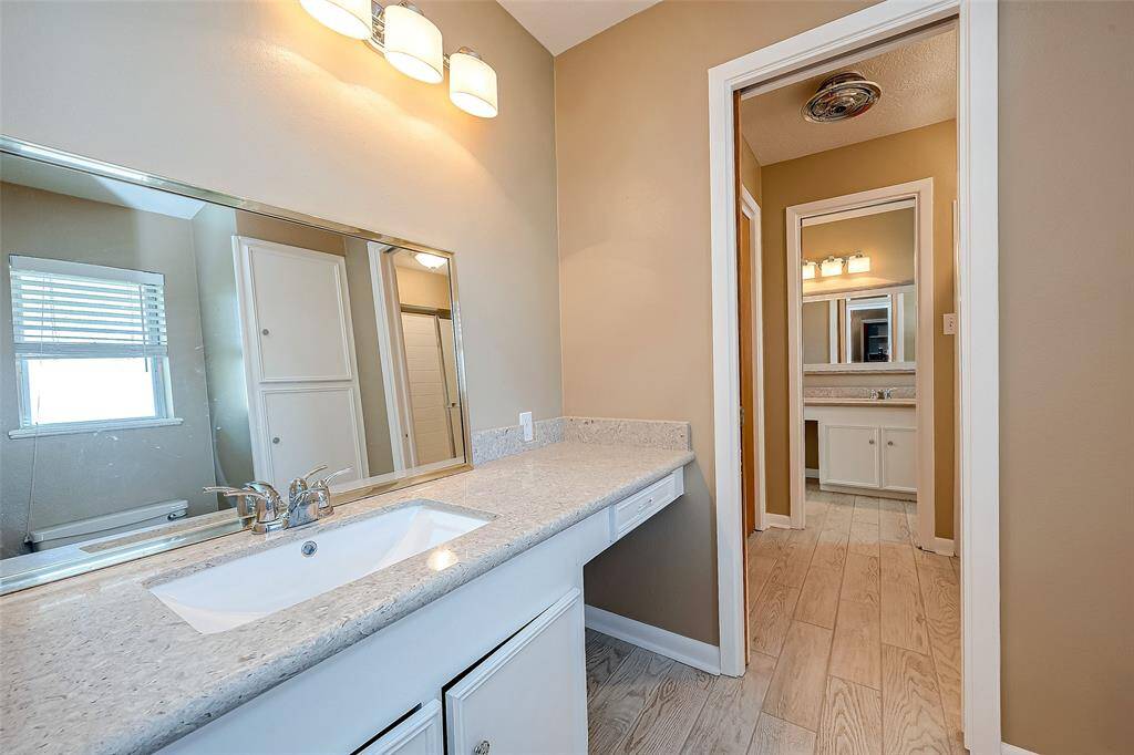 Jack & Jill Bathroom