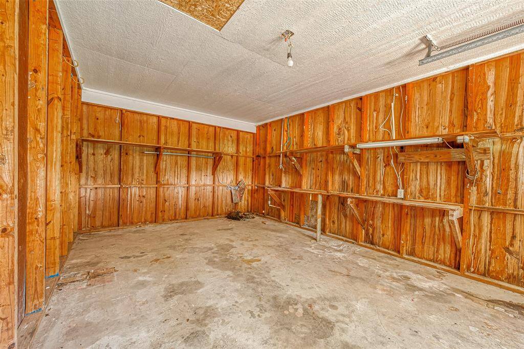 Bonus garage