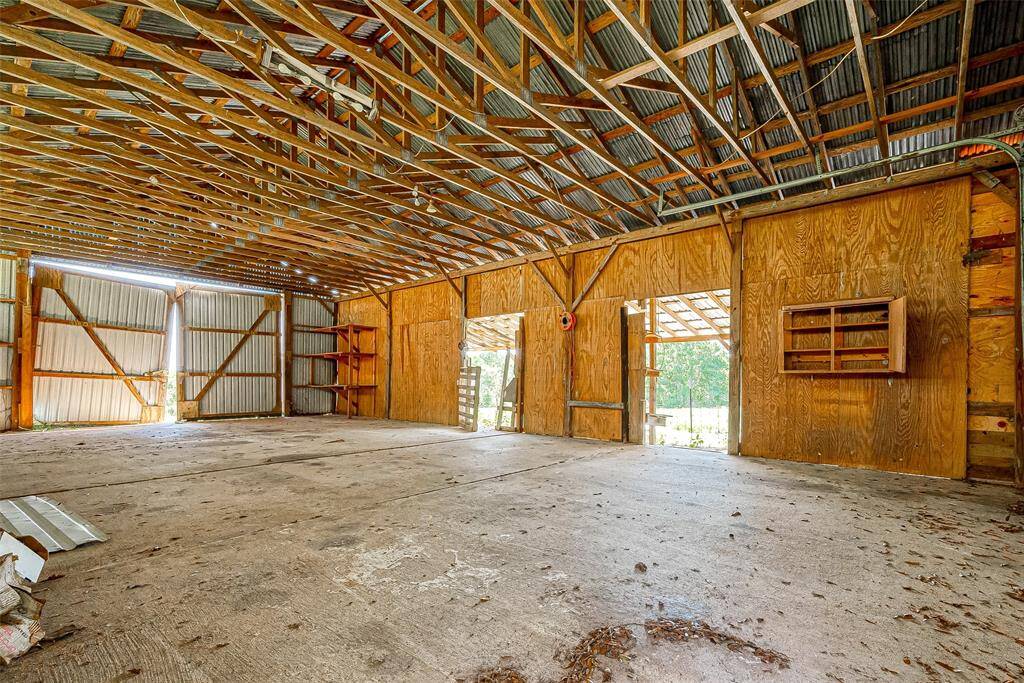 Barn
