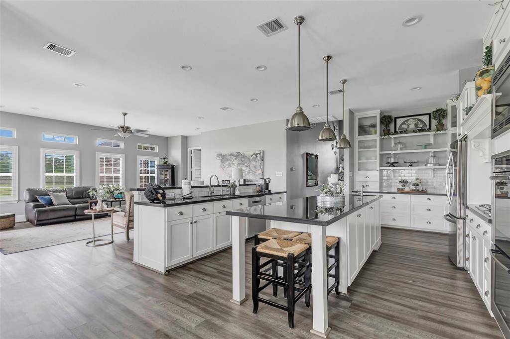 Open kitchen