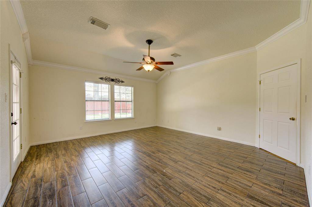Large Primary bedroom