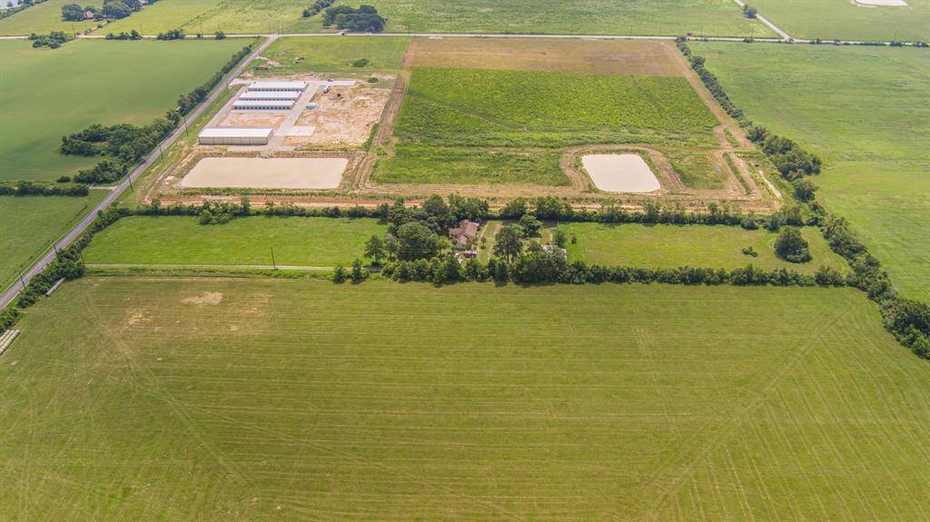 Boundary lines are approximate. There is another building towards the back of the property.
