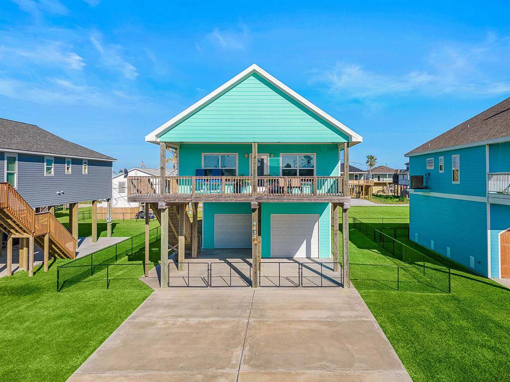 Modern and Efficient Coastal Cottage!