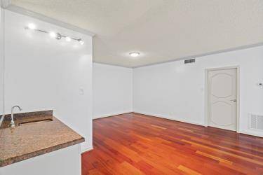Wet bar off of the formal dining room is perfect for entertaining.