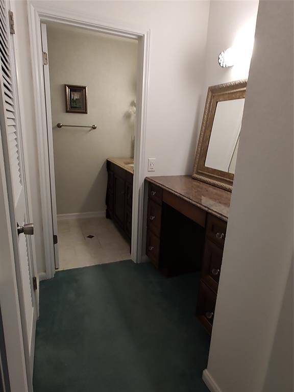 Make-up vanity in the primary bathroom