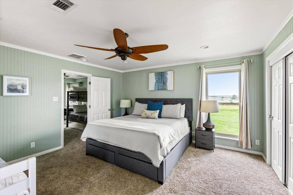 Oversized 2nd Bedroom