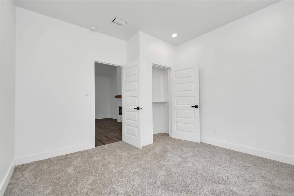Photo prior to seller moving in.
