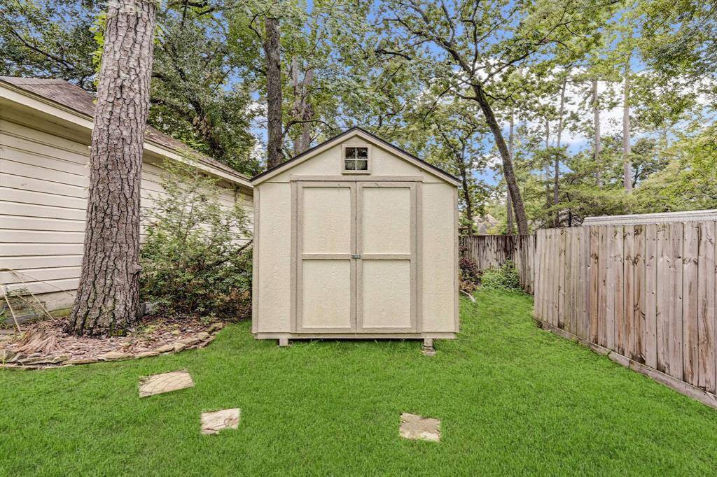 Storage shed