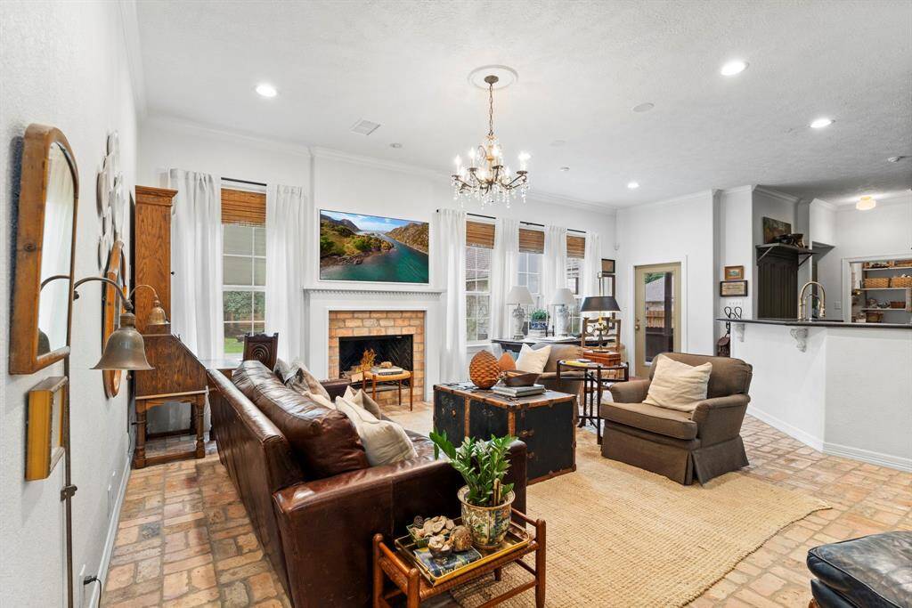 Open to the kitchen area with breakfast bar.