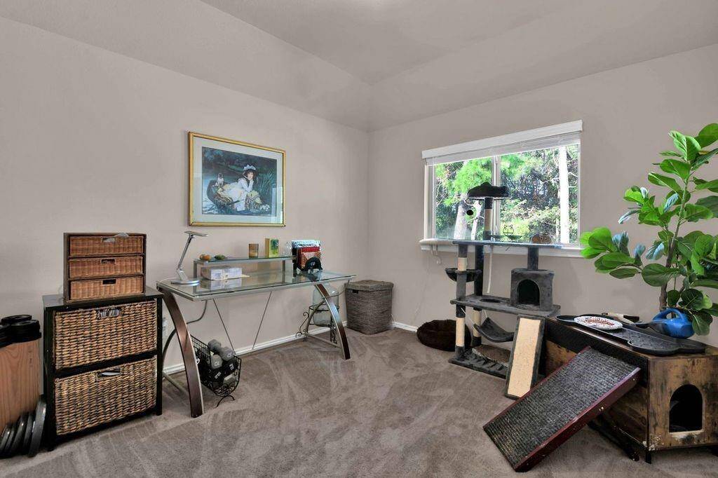Upstairs bedroom