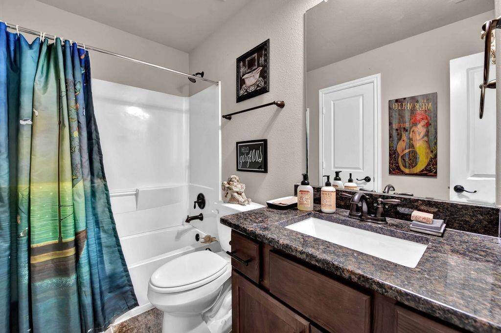 Upstairs bathroom