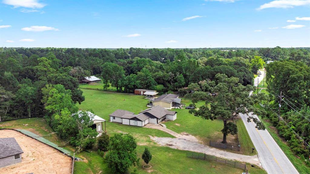 convenient road frontage on Hardin Store Road