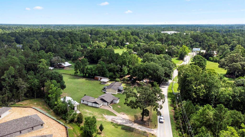 convenient road frontage on Hardin Store Road