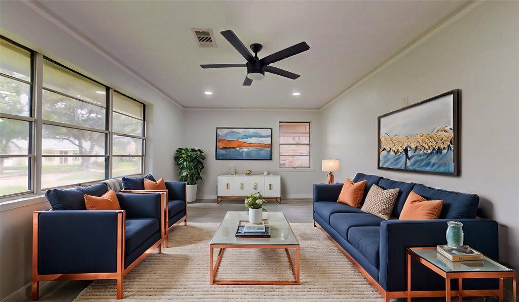 Large living Area.