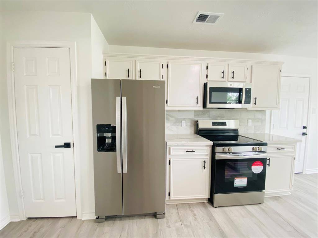 Brand New Refrigerator included.
