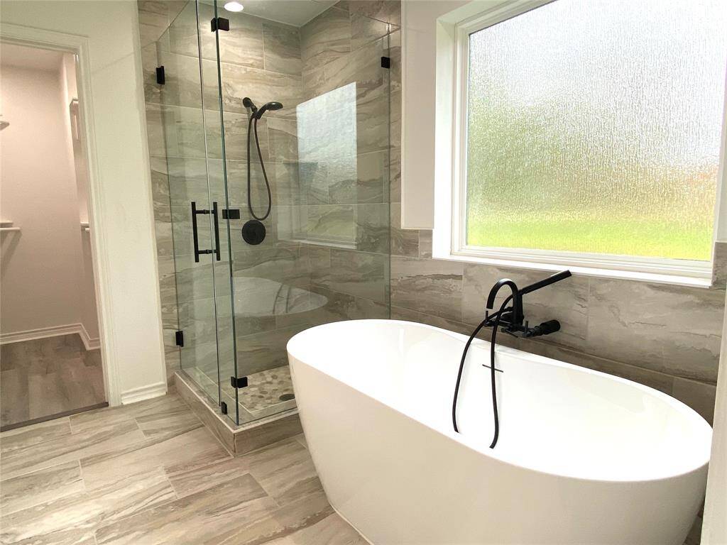 Modern Soaking tub and separate walk-in shower