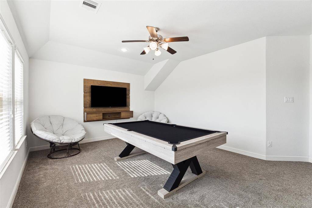 Spacious, Bright Game Room Upstairs.
