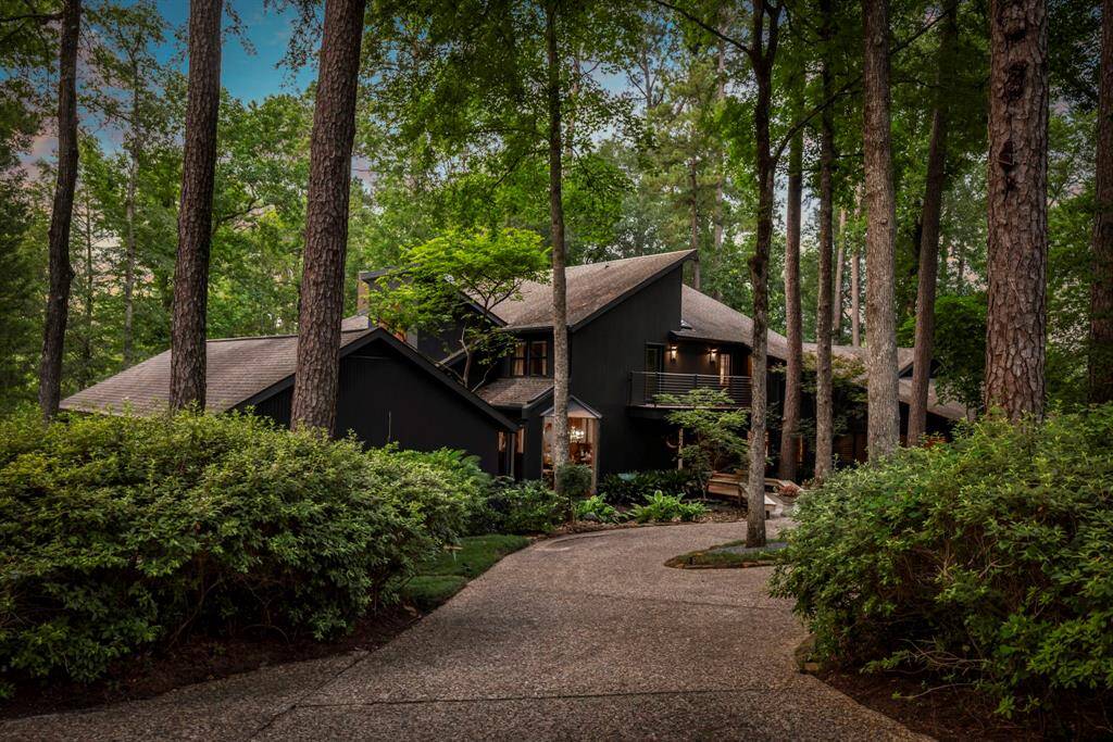 This premier residential community of 330 acres located 5 miles west of Tomball.