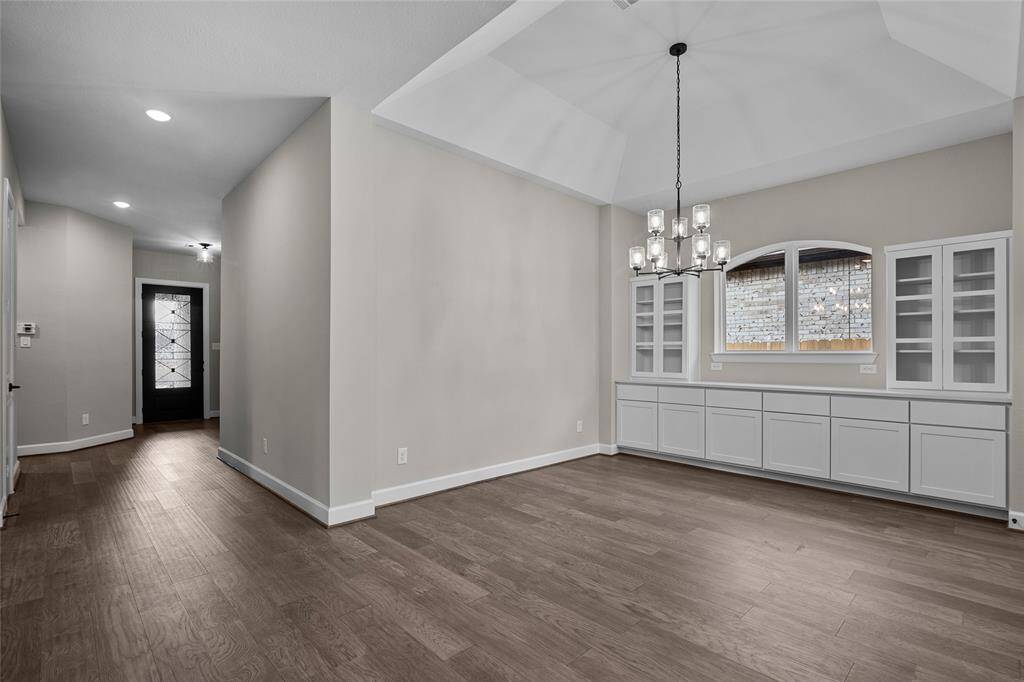 REPRESENTATIVE PHOTO – Photo does not represent actual home options and selections. Ask Sales Consultant for specific selections.