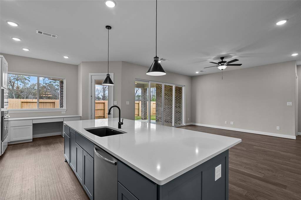 REPRESENTATIVE PHOTO – Photo does not represent actual home options and selections. Ask Sales Consultant for specific selections.