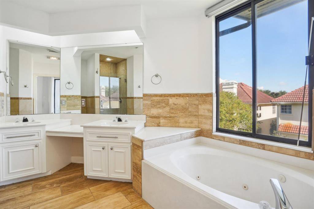 Gorgeous Primary Bath