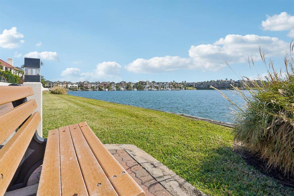 Walking trails, BBQ pits, benches