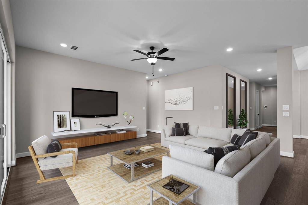 REPRESENTATIVE PHOTO – Photo does not represent actual home options and selections. Ask Sales Consultant for specific selections.