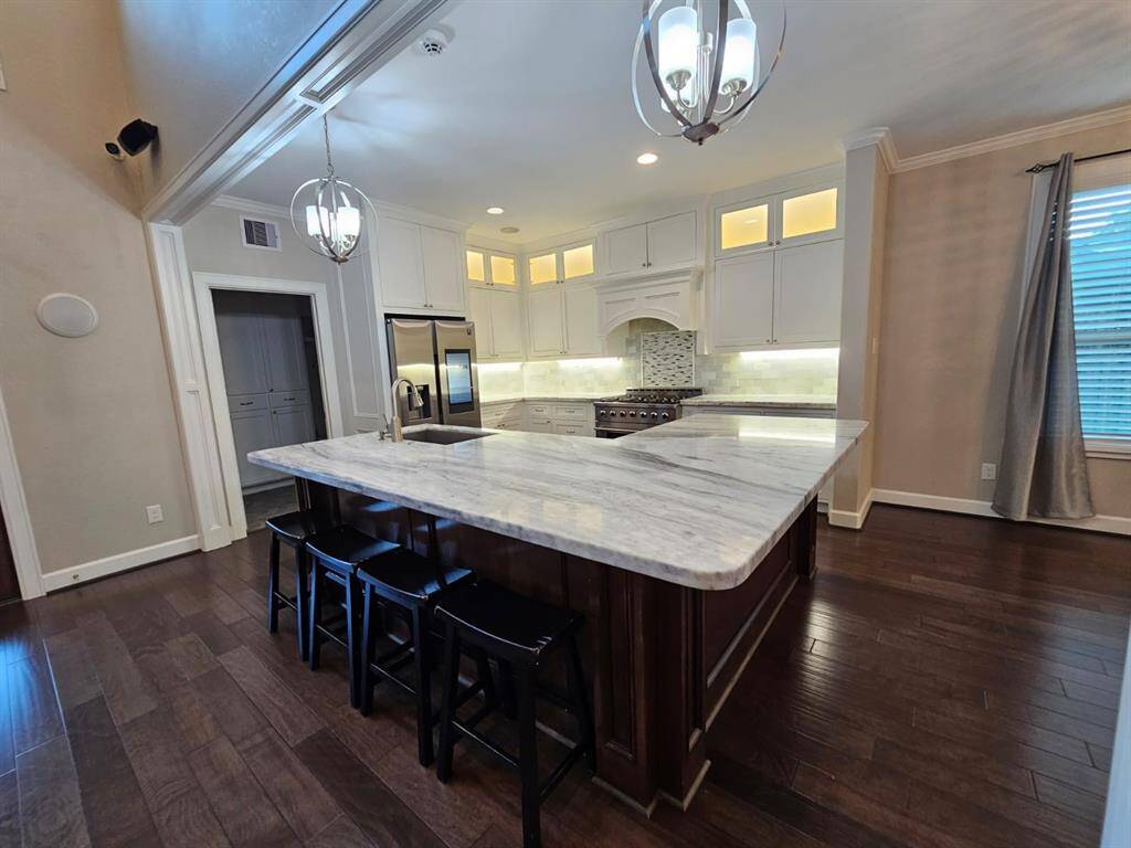Kitchen island