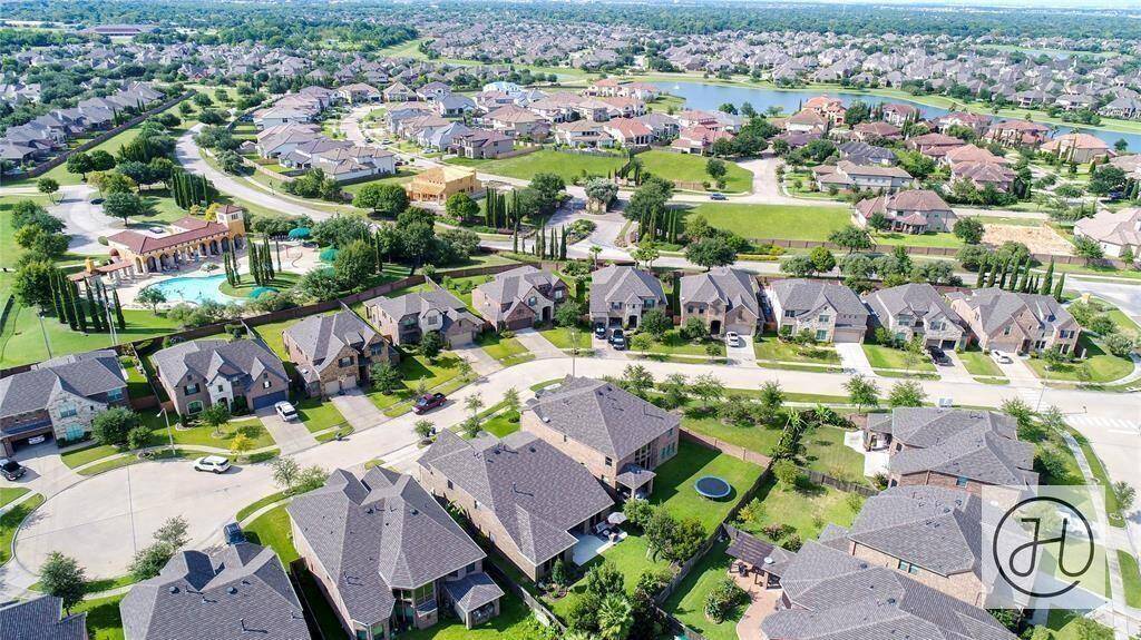 View of Veneto Court one of two streets in this entire section. Close to subdivision pool/park and walking trails