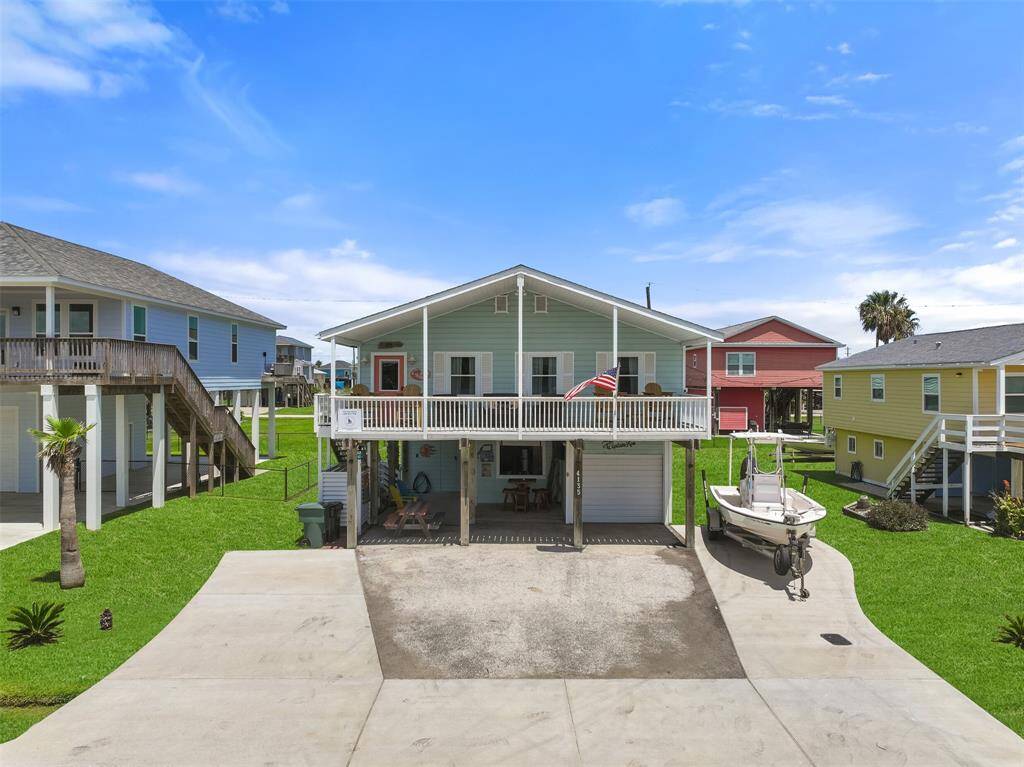 Welcome home to 4135 Fort Bend Drive!