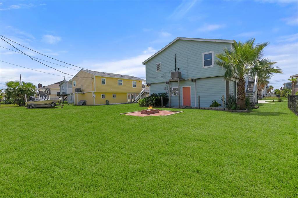 The back yard is a perfect place for a pool, game of flag football, or relax around your fire pit.