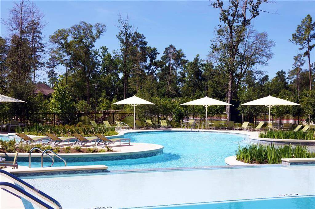 Communmity Pool