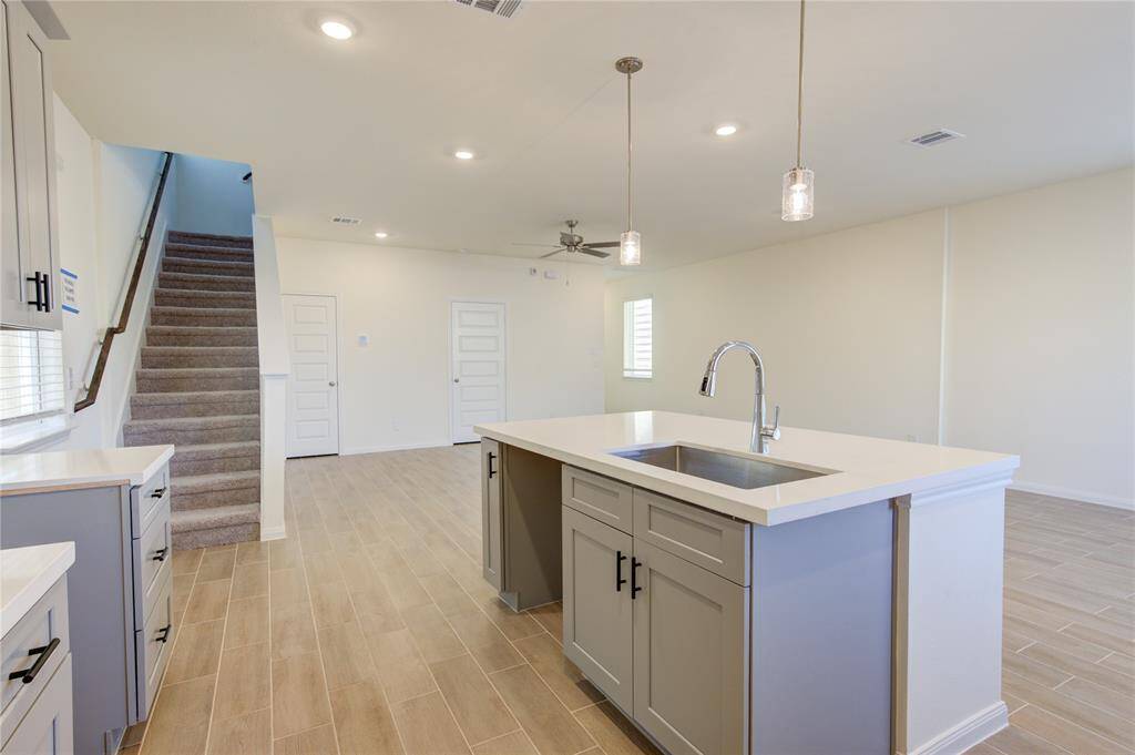 Kitchen area