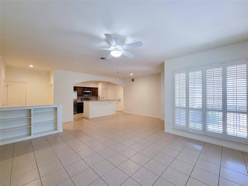 so much light in this property