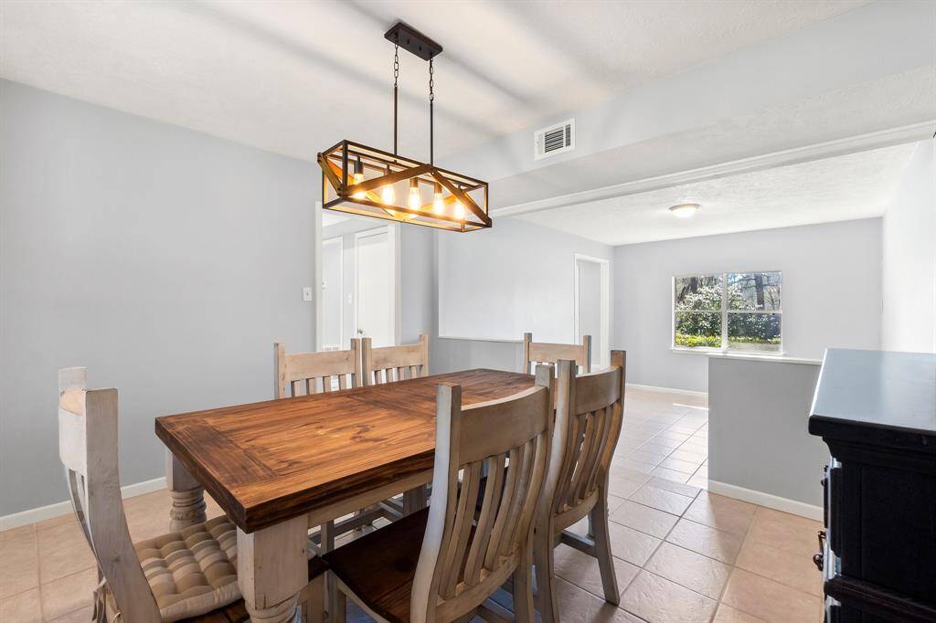 Spacious Dining Room